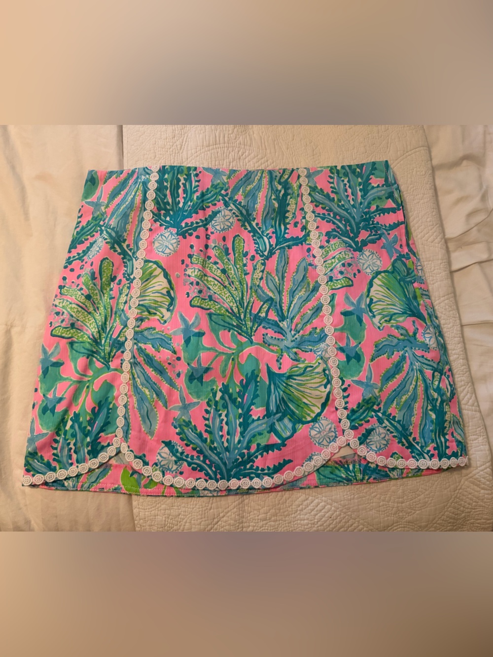 Lilly Pulitzer Pink and Teal Tropical Skort